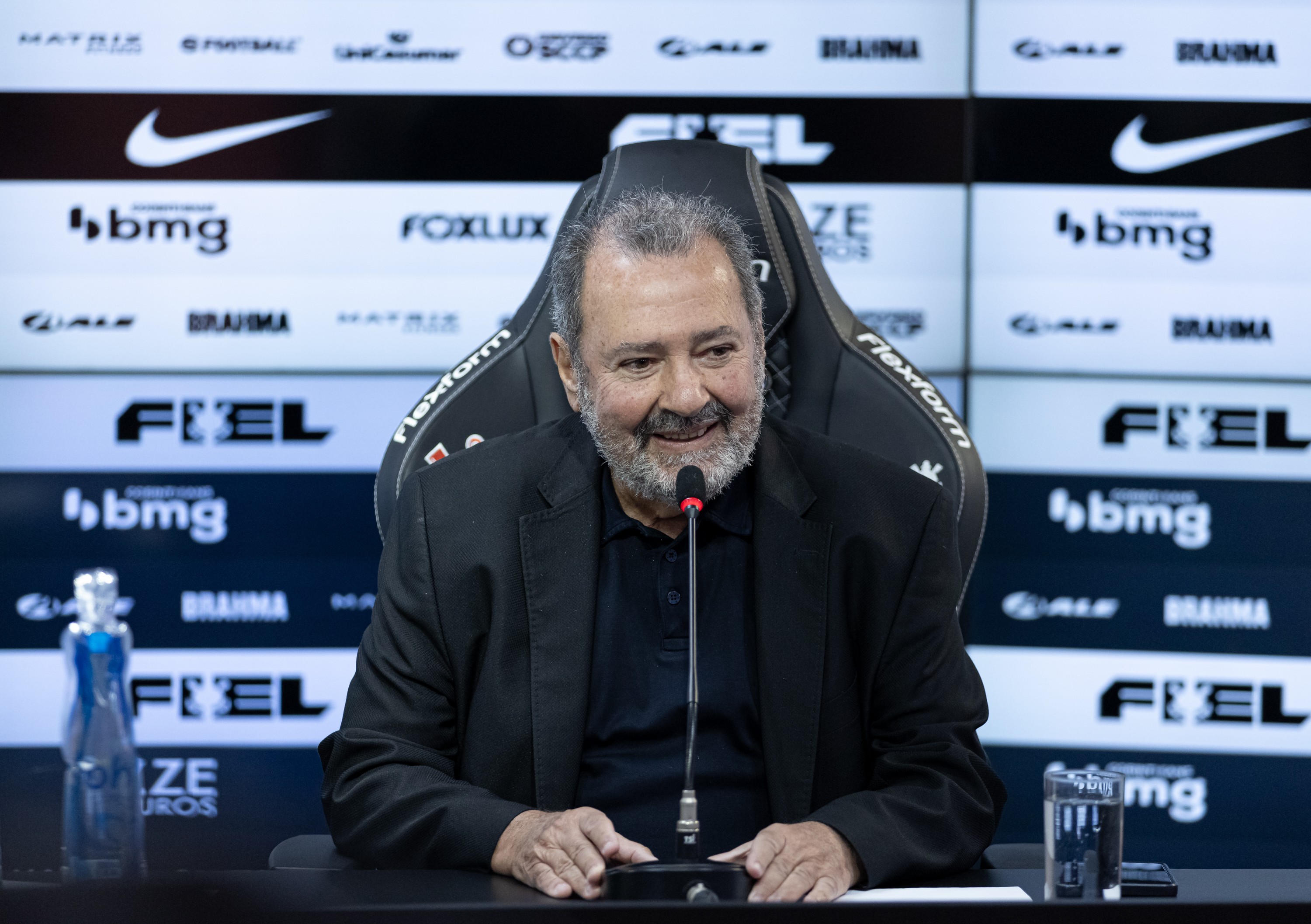 TÁ DIFÍCIL! Fred Luz critica diretoria do Corinthians por ambiente turbulento