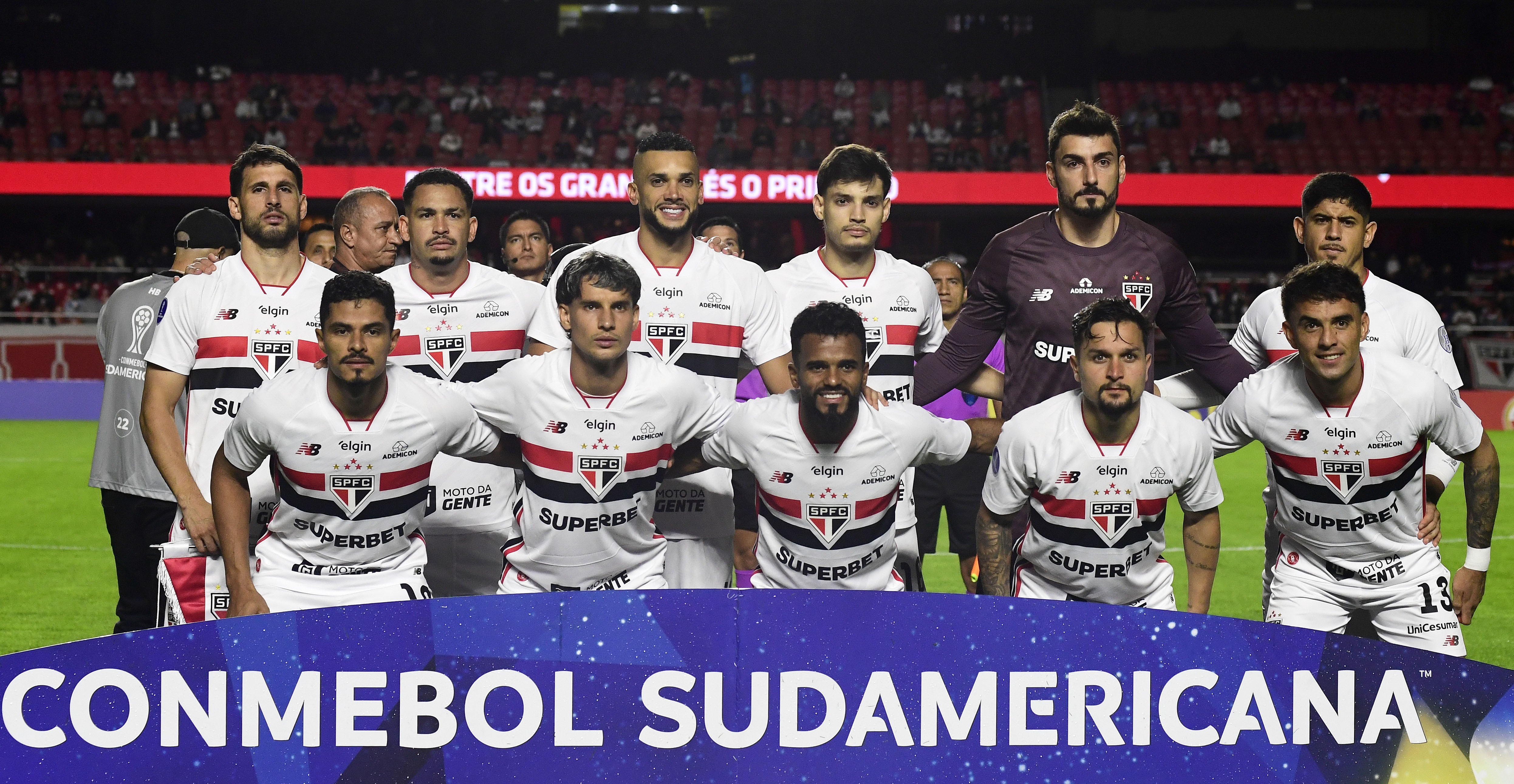 Atuações do São Paulo: Dória falha de novo e é o pior em empate no Morumbis; dê suas notas
