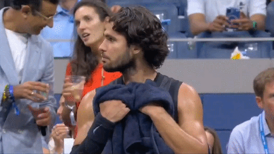 Alcaraz passa mal, vomita e perde batalha de 4h28 para Shelton no US Open