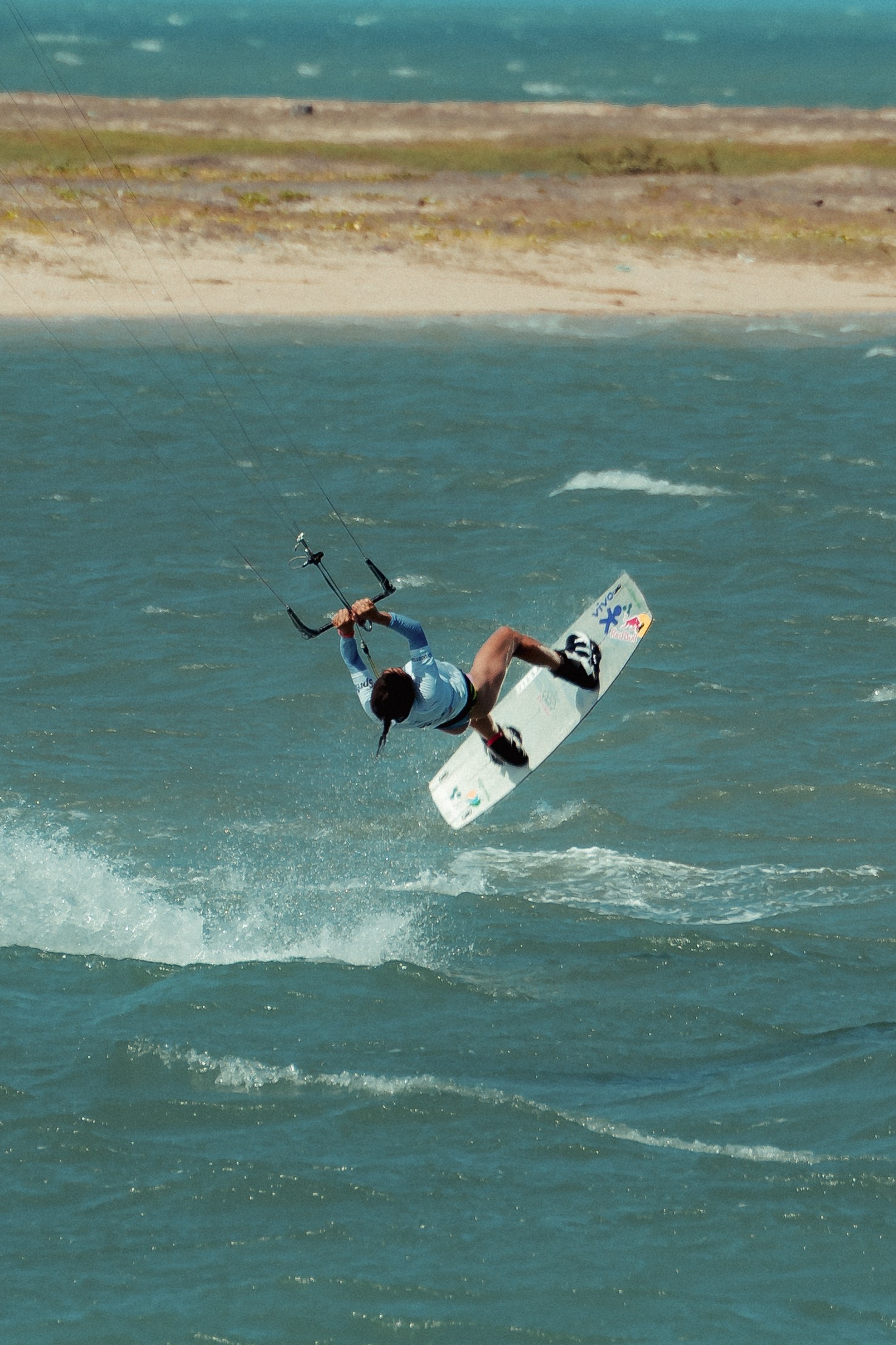 Bruna Kajiya e Erick Anderson vão às semifinais do Mundial de Kite, no Ceará