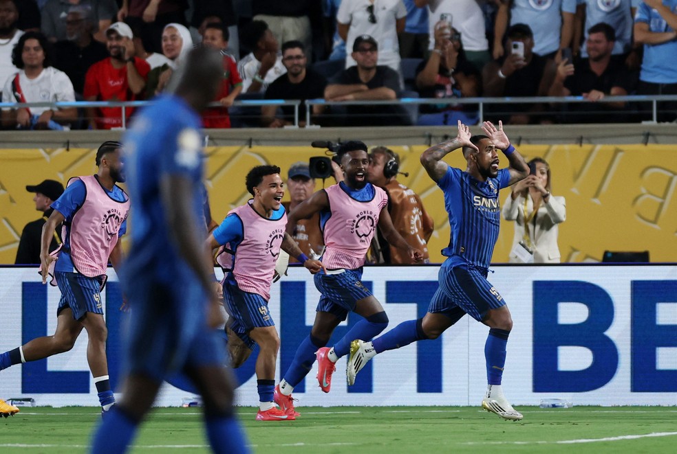Malcom comemora gol em Manchester City x Al-Hilal — Foto: REUTERS/Lee Smith