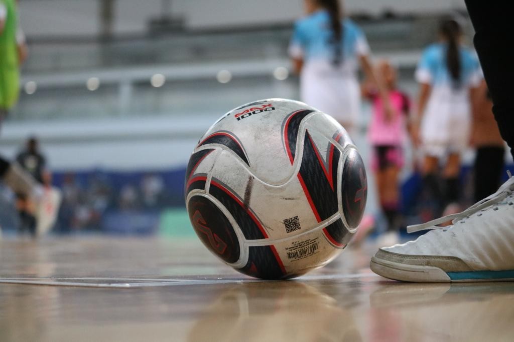 Torneio de futsal feminino com 14 cidades abre a Copa Rio Sul de Futsal 2024