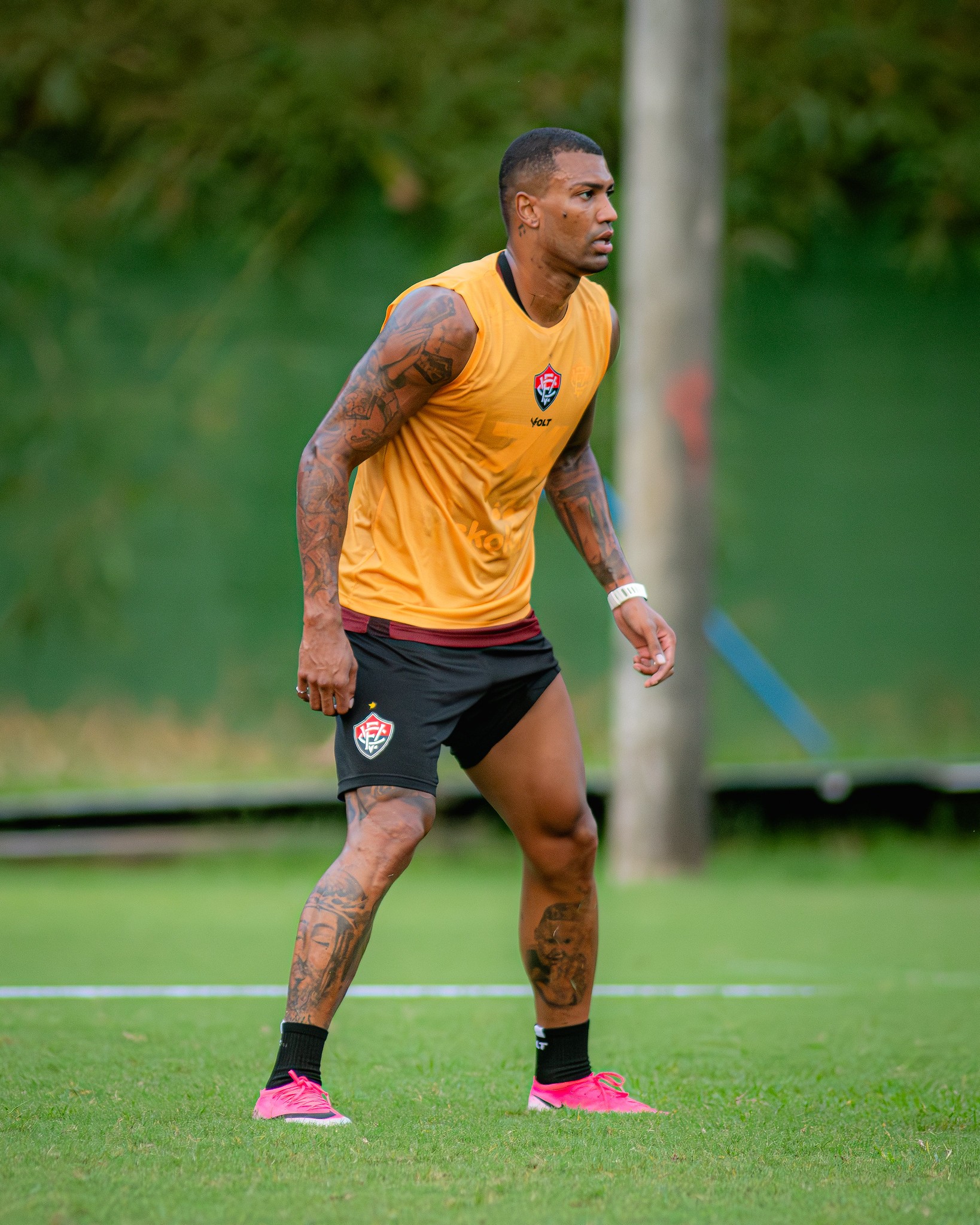 Escalação do Vitória contra o Vasco: veja time provável, dúvidas e desfalques após o último treino