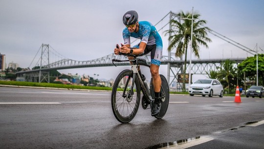 Triatleta campistacuiaba fc x avai palpite50 anos conquista título no Ironman Brasil