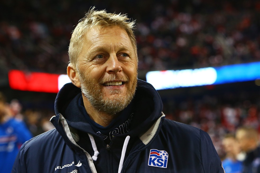 Heimir Hallgr&iacute;msson t&eacute;cnico Isl&acirc;ndia &mdash; Foto: Getty Images