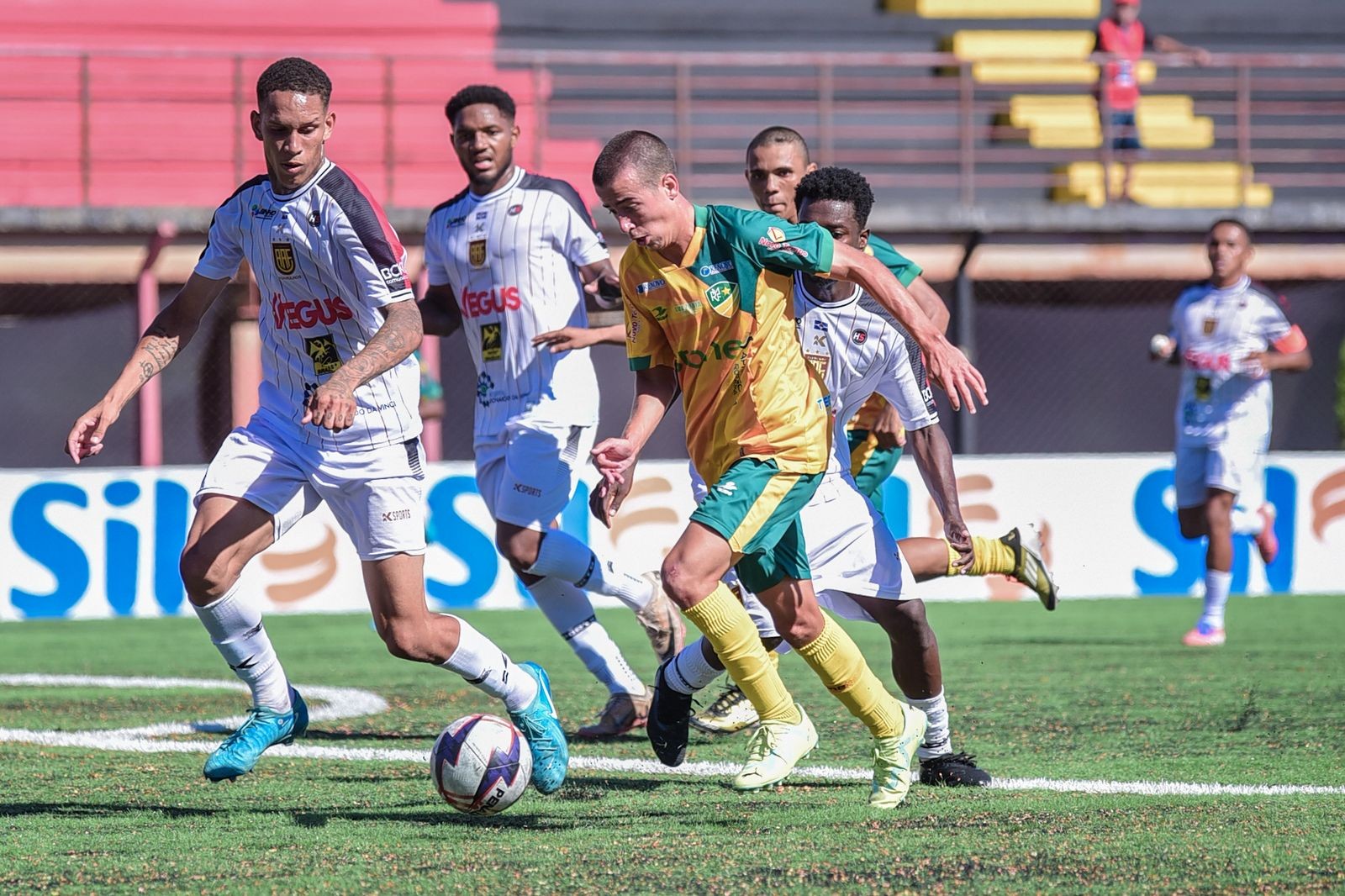 Monte Roraima se despede da Copinha após derrota para o Flamengo-SP | Ge