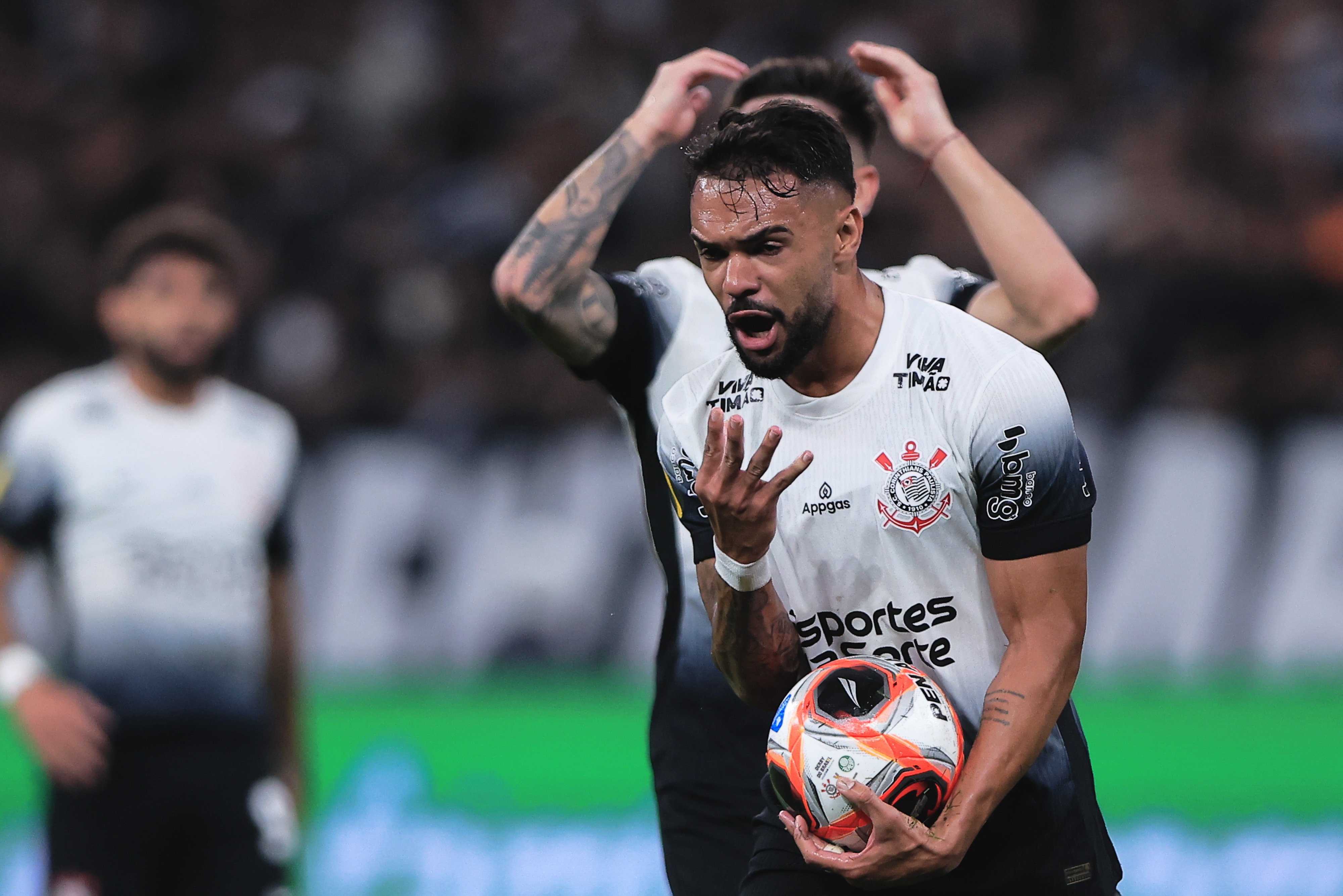 Presidente do Cuiabá critica CNRD por atender plano de pagamento do Corinthians