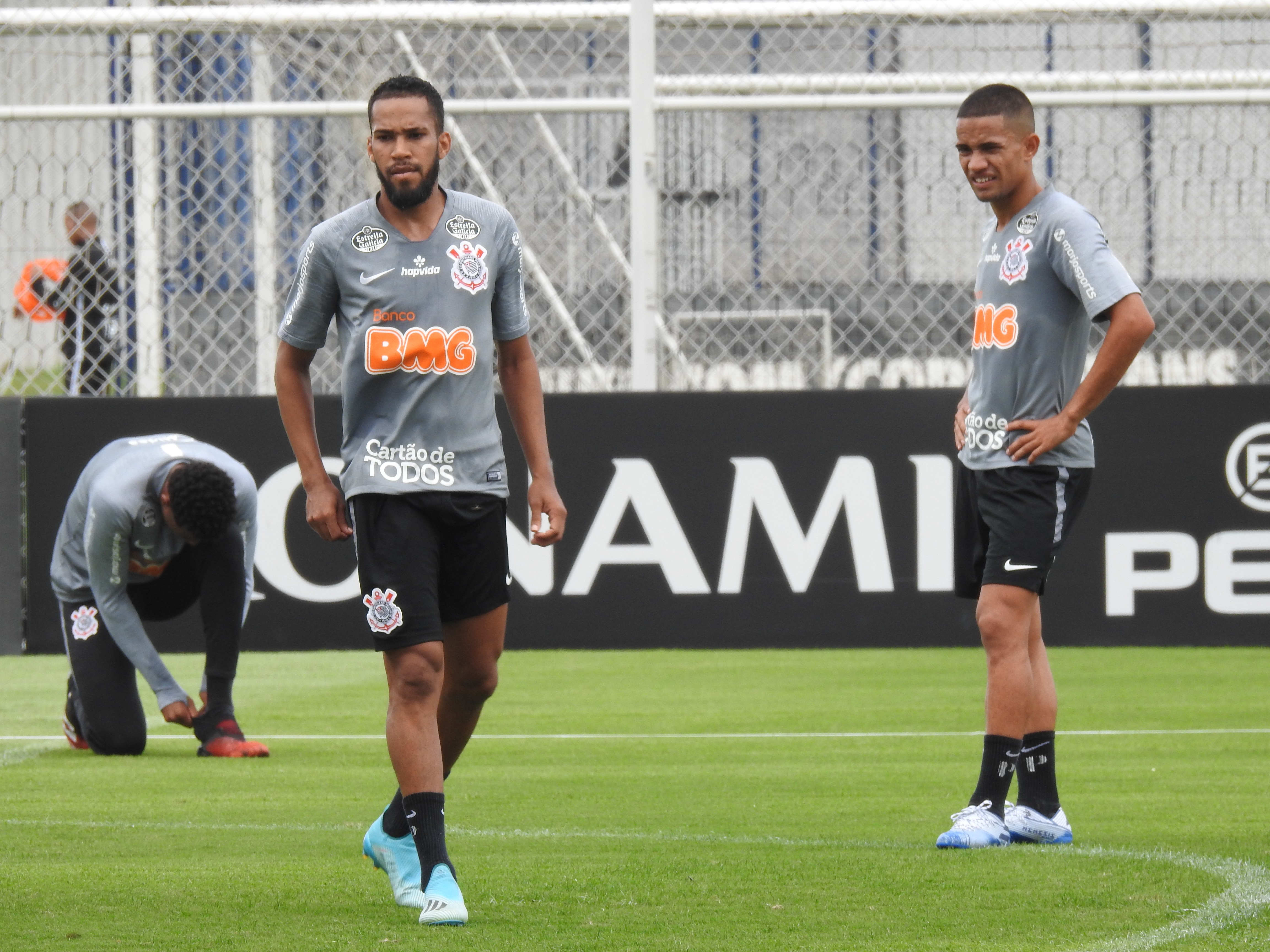 Mugni destaca paciência do Bahia para virar jogo contra o Tombense