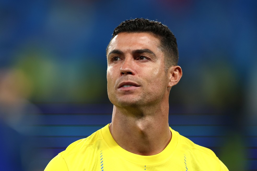 Cristiano Ronaldo se torna o primeiro a alcan ar 800 vit rias na