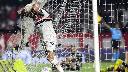 São Paulo vacila no fim e se complica na Copa do Brasil - Foto: (Marcos Ribolli)