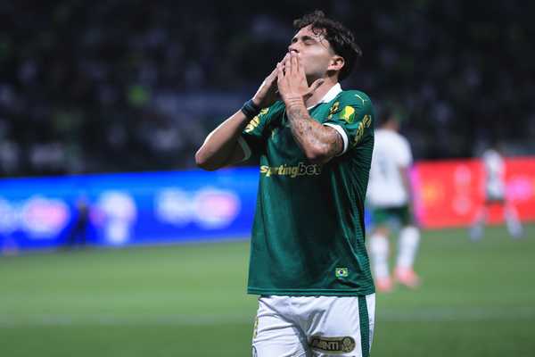 Destaque de Rômulo e Maurício em vitória do Palmeiras: análise das atuações