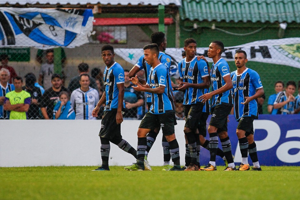 Time de transição do Grêmio encabeça 3ª divisão gaúcha e dá