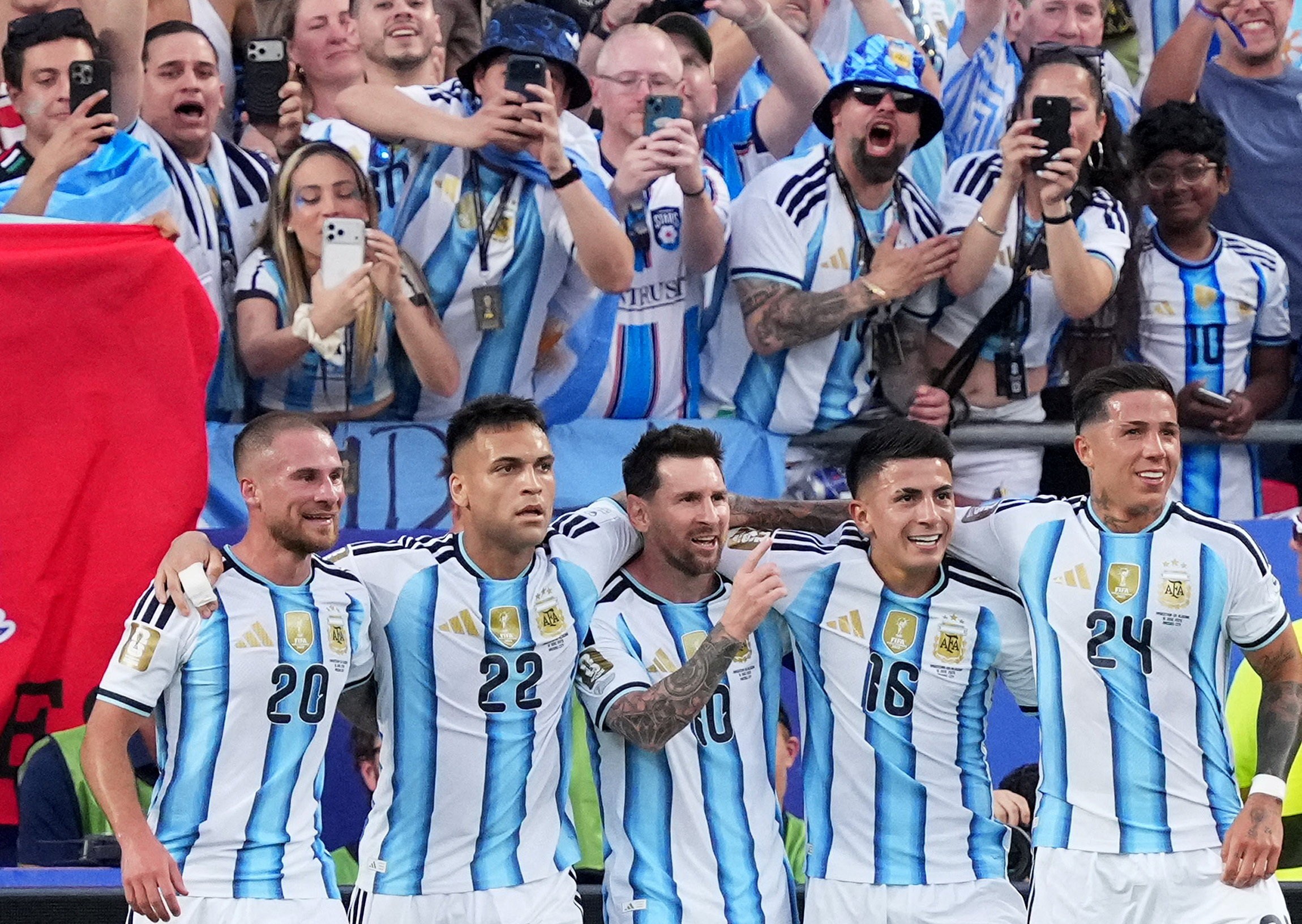 Em vez de se perguntar quantos minutos Messi jogaria intensamente, Argentina diminuiu a velocidade