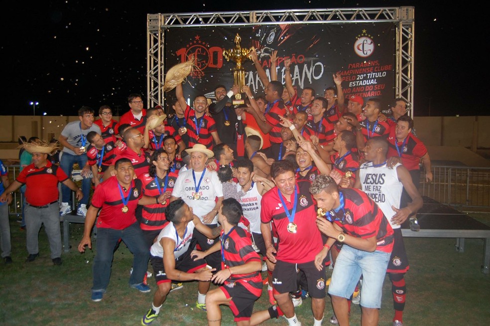 Festa do Campinense, campeão Paraibano 2015 — Foto: João Brandão Neto/ge