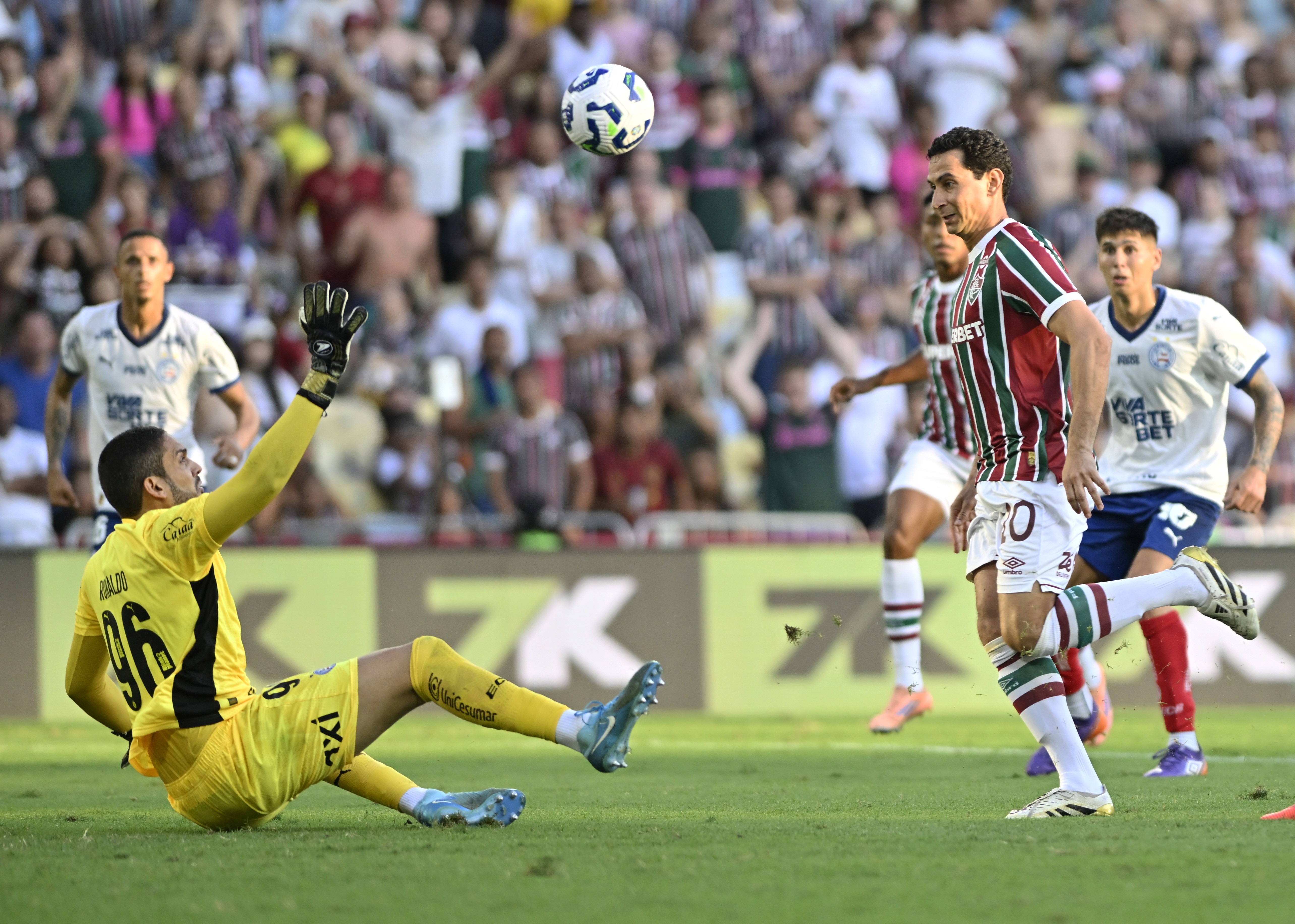 Ganso brilha e garante vaga na Libertadores com gol decisivo pelo Fluminense após ano de superação