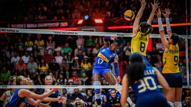 Bloqueio brasileiro tenta marcar um ataque italiano