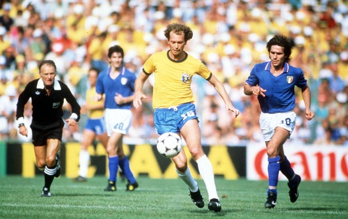 JOGO COMPLETO - Brasil 2 x 3 Itália - Copa do Mundo FIFA 1982, JOGOS PARA  SEMPRE Brasil 2 x 3 Itália, Jogo completo, Copa do Mundo FIFA 1982