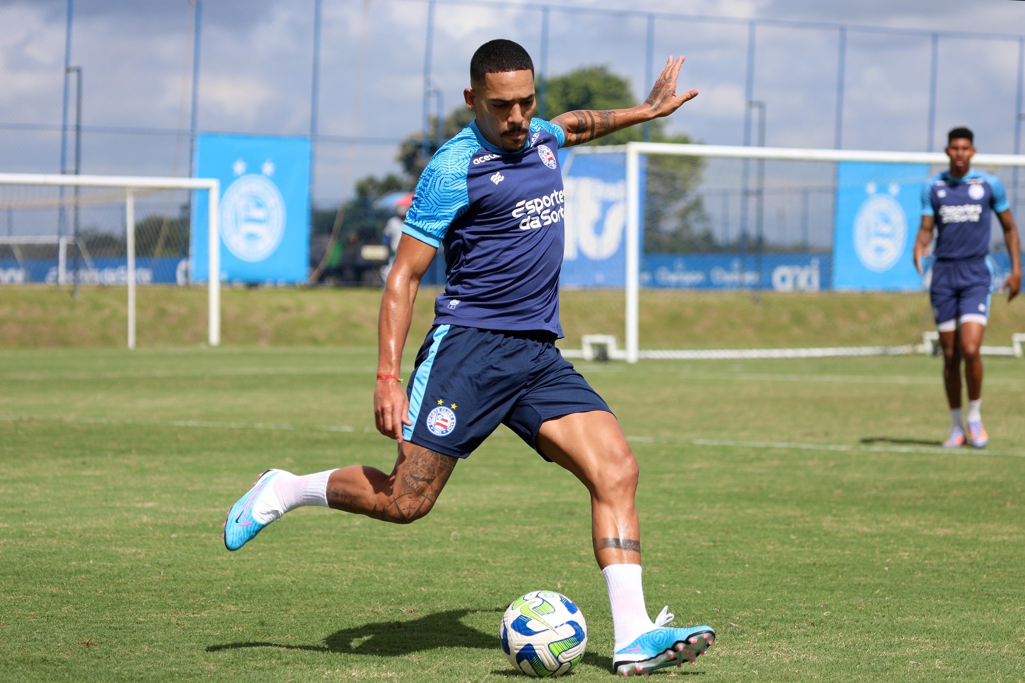 Gilberto tem nome publicado no BID e pode estrear pelo Bahia | Ge