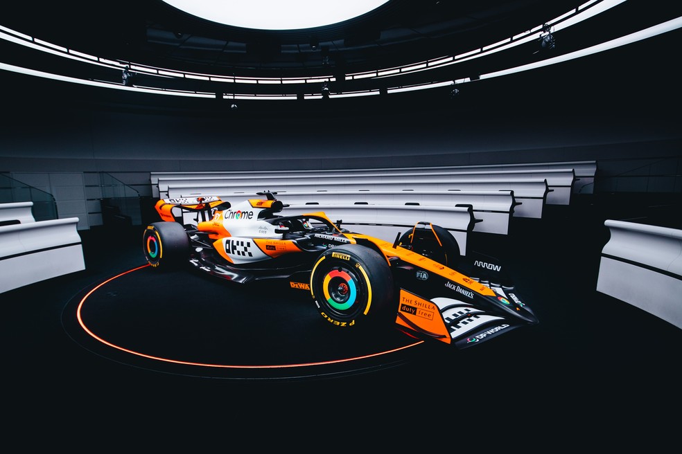 McLaren correrá no GP de Singapura da F1 em 2024 com pintura em homenagem aos carros da era MP4, em 1980 e 1990 — Foto: Divulgação