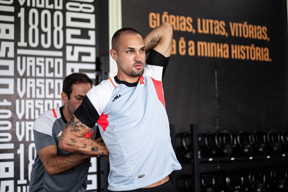 Serginho em reapresenta&ccedil;&atilde;o do Vasco &mdash; Foto: Leandro Amorim
