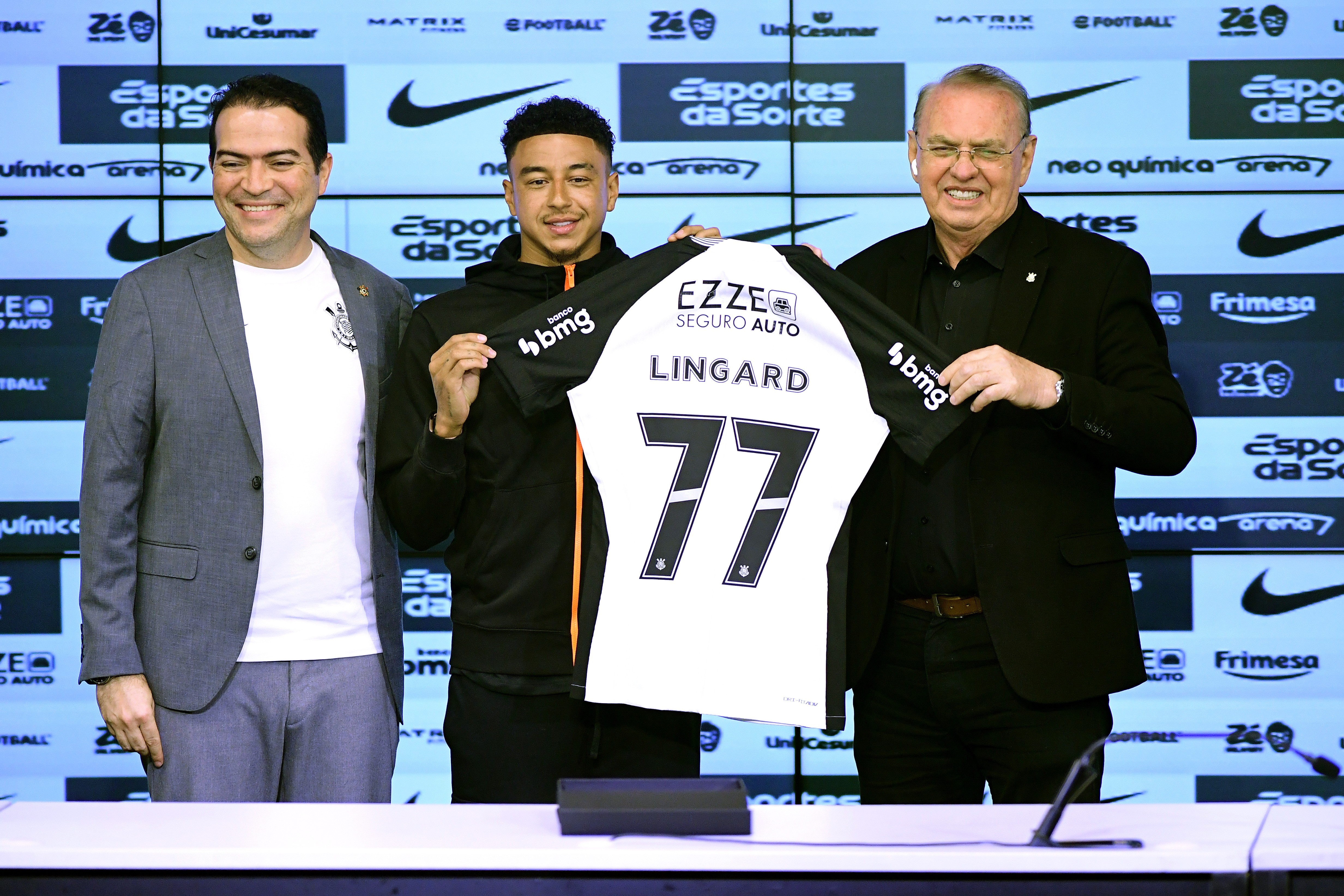 Lingard declara estar pronto para jogar e exalta o Corinthians como o maior clube do Brasil