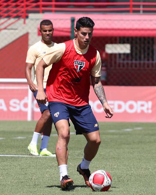 E o James? São Paulo conta com o meia, e Carpini explica ausência em estreia