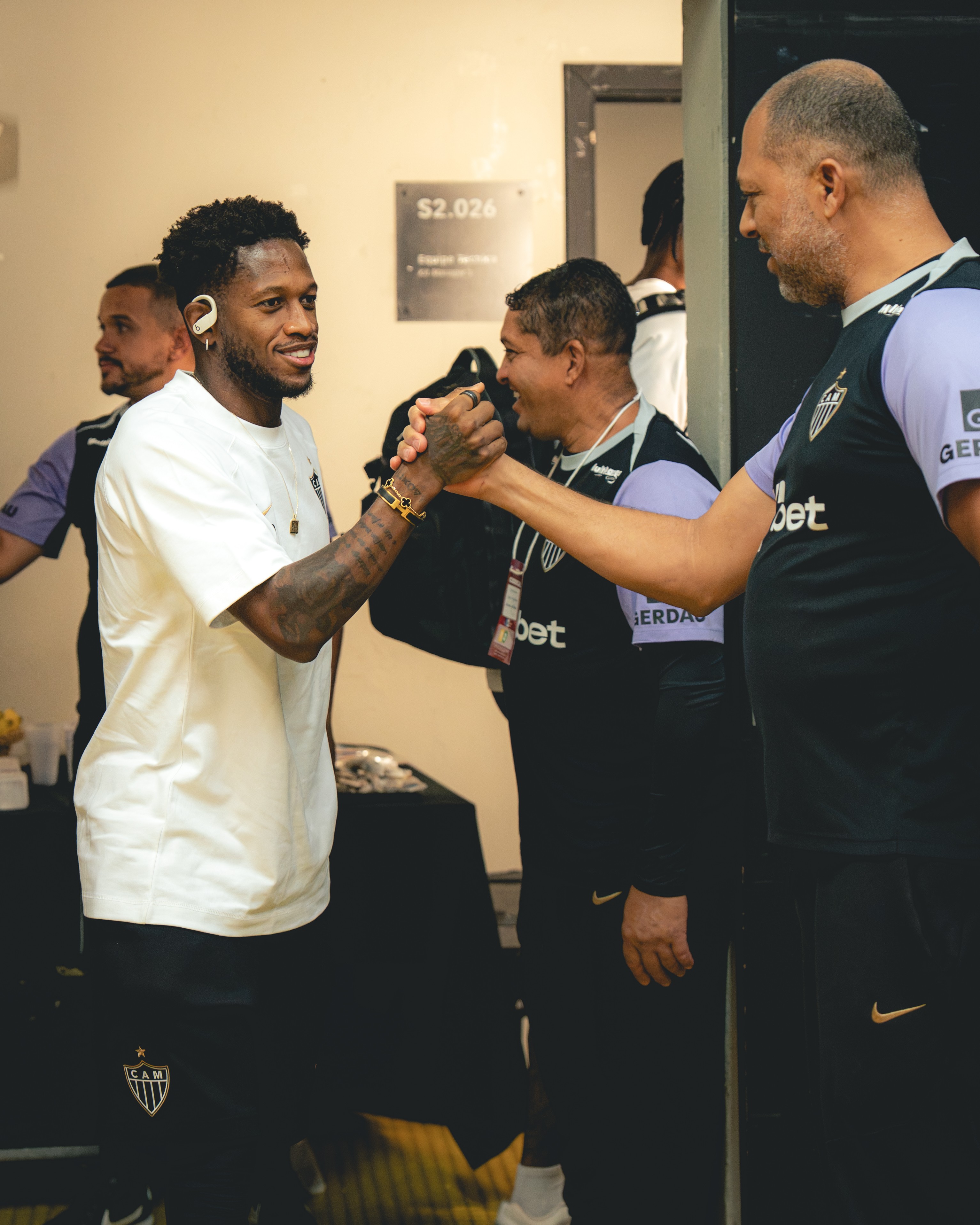 Fred é titular no clássico entre Atlético-MG e Cruzeiro