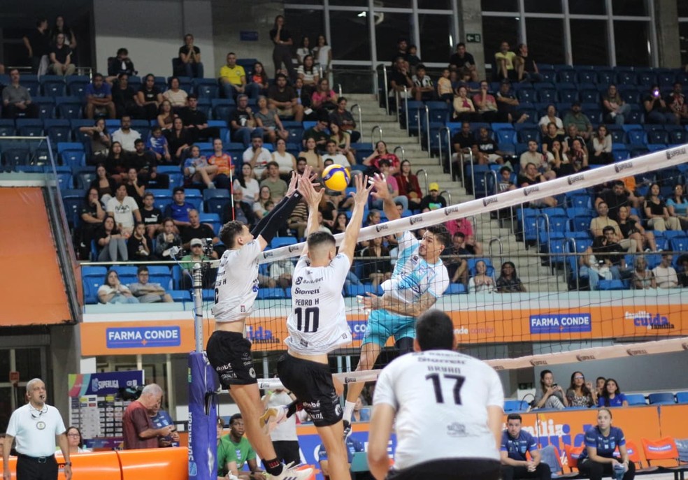 Vôlei São José x Guarulhos - Superliga Masculina — Foto: Léo Lenzi/Agência NTZ