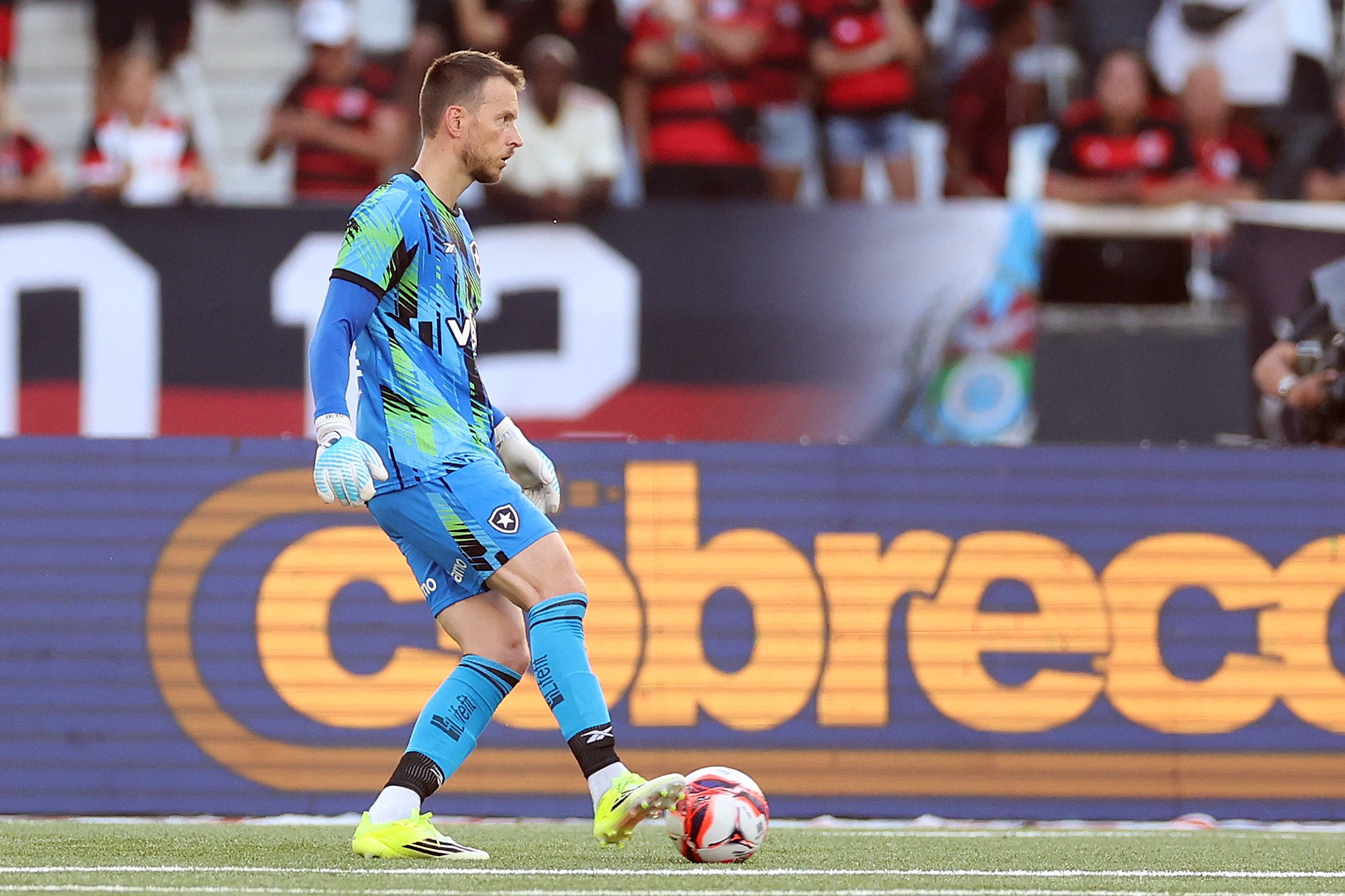 Botafogo com desfalques e retornos para jogo crucial na Libertadores