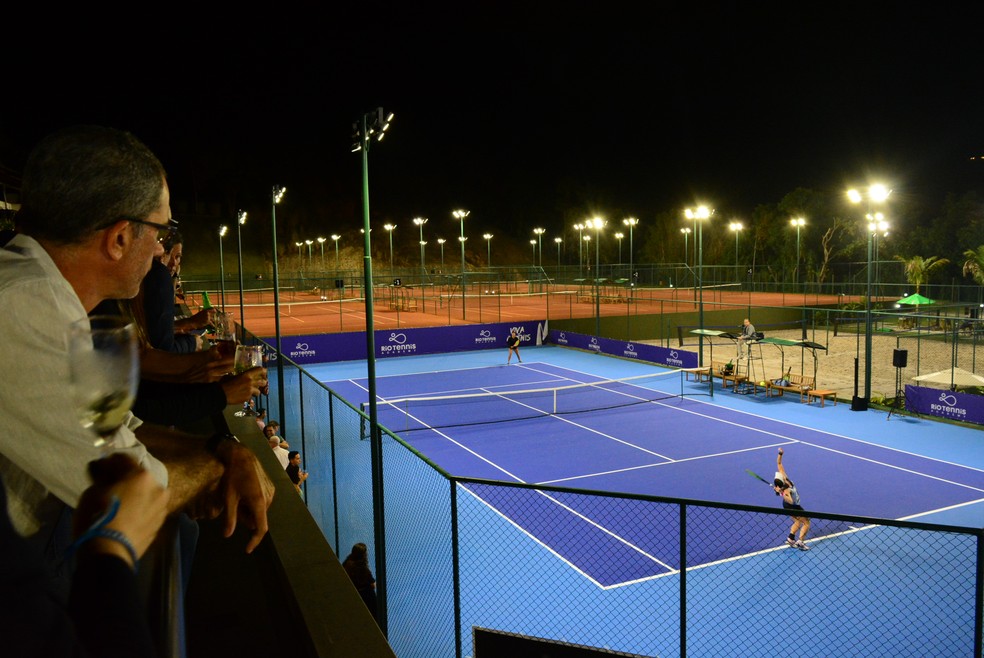 Cerca de 3 mil pessoas já foram acompanhar os jogos de tênis do Festval  Challenger em Curitiba
