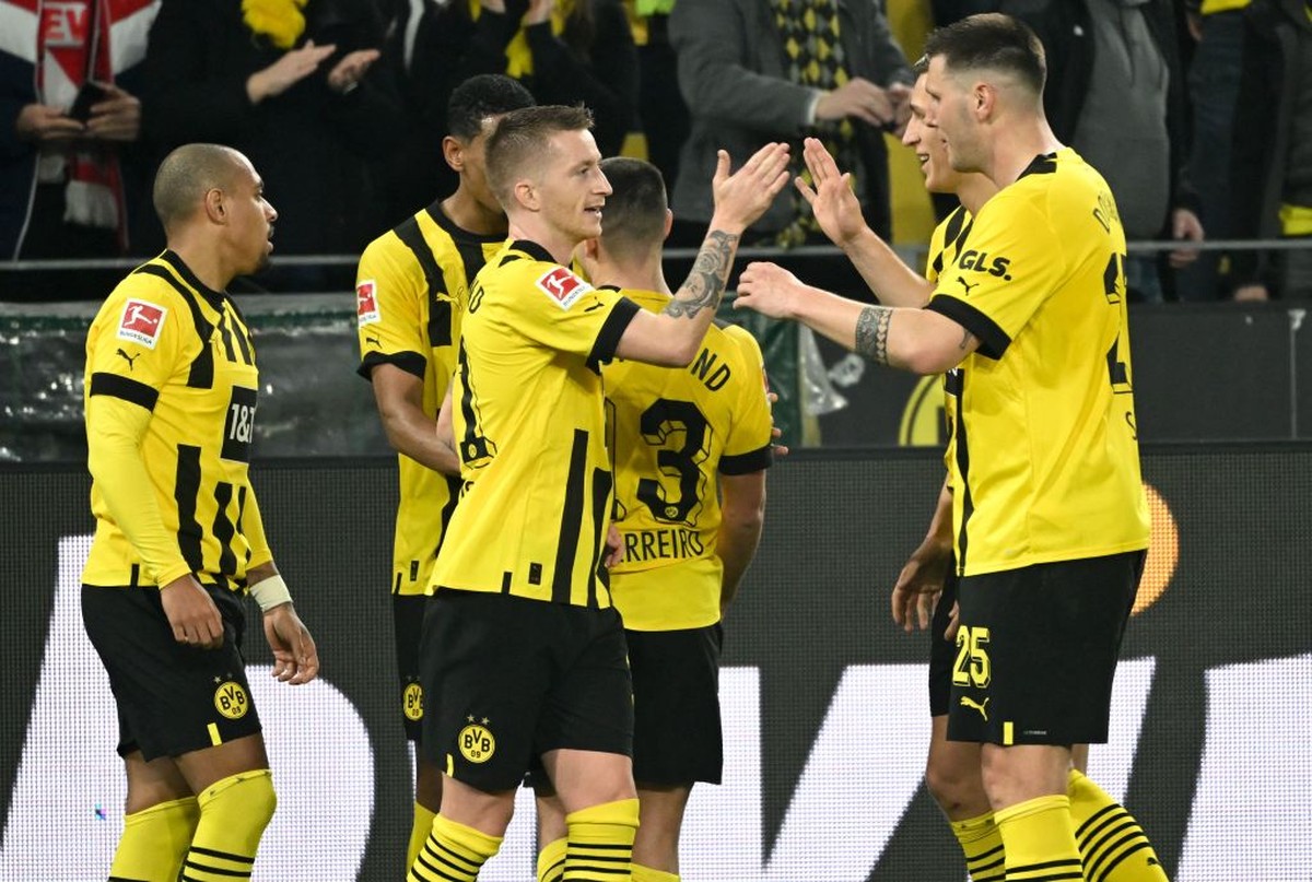 Bundesliga: Borussia vence o Colônia e assume liderança da Bundesliga 2022 /2023