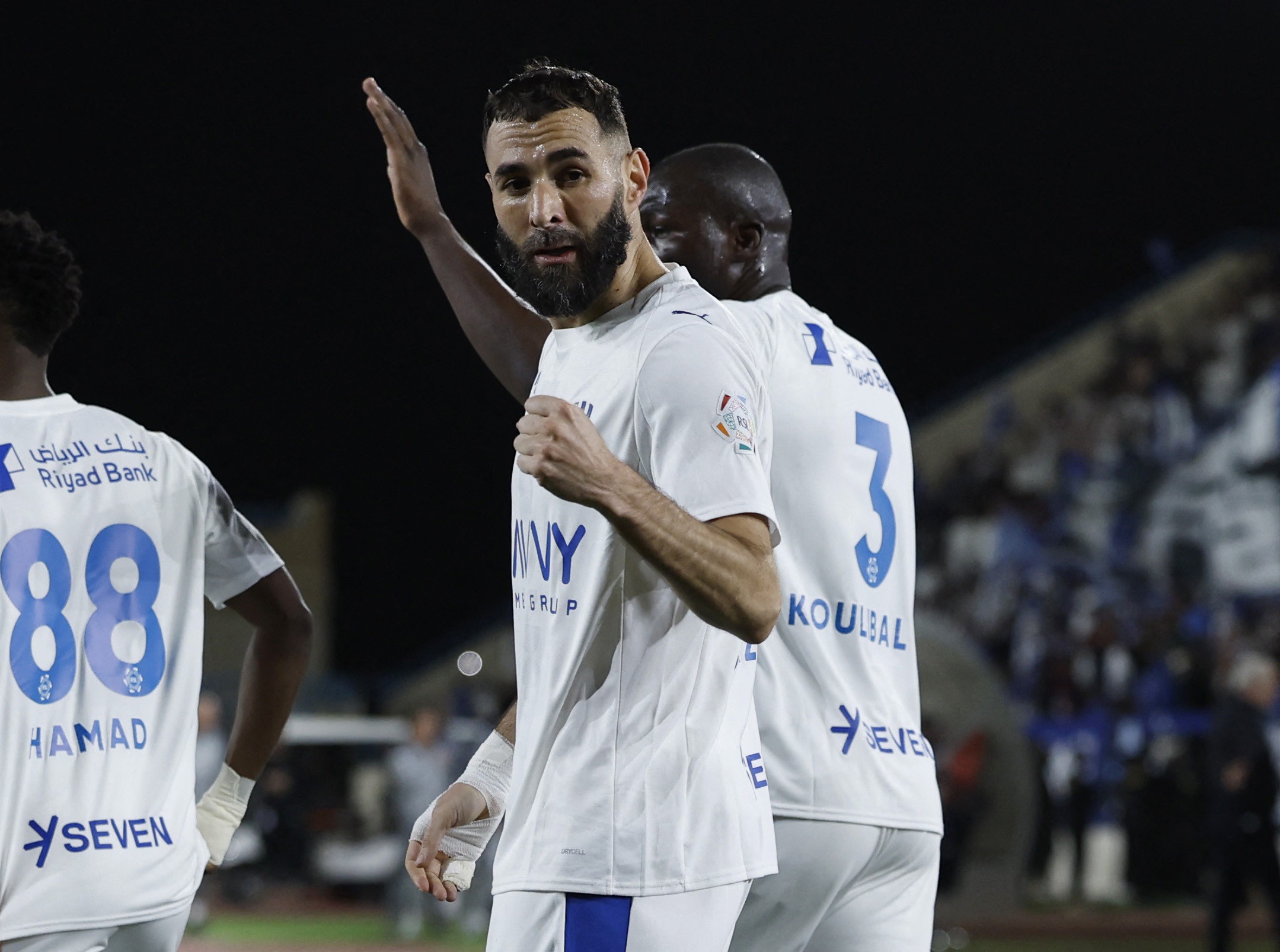 Benzema negocia rescisão de contrato com o Al-Hilal, diz jornal