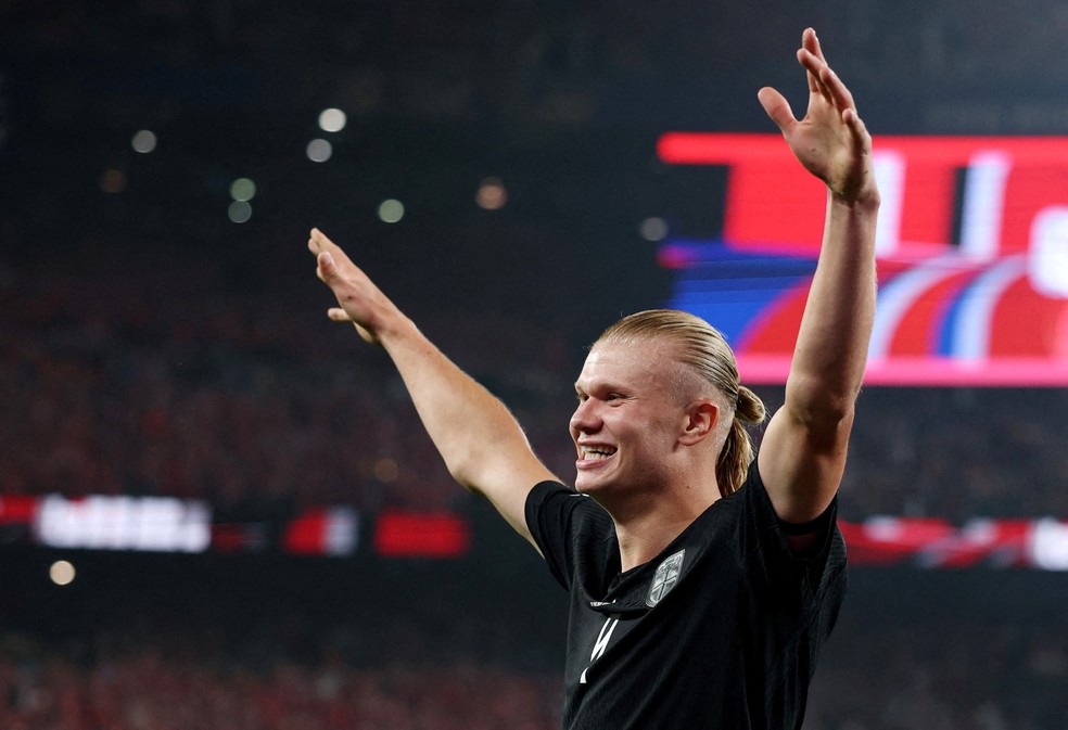Erling Haaland comemorando gol — Dieta de Haaland