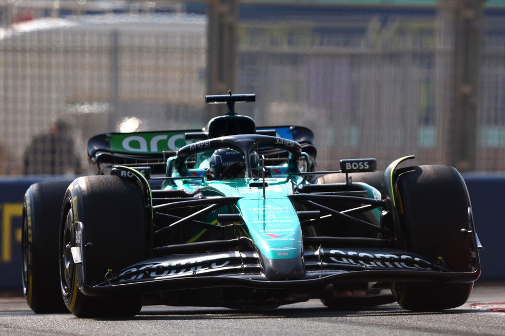 Felipe Drugovich durante o treino livre para o GP de Abu Dhabi &mdash; Foto: Joe Portlock/Getty Images
