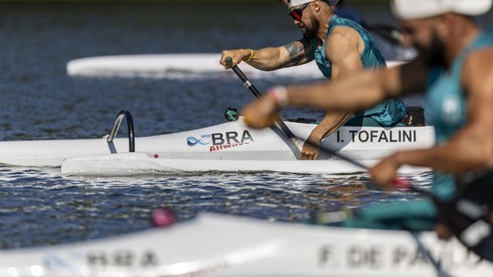 Compadres e rivais, cowboys da canoagem do Brasil buscam dobradinha nas Paralimpíadas