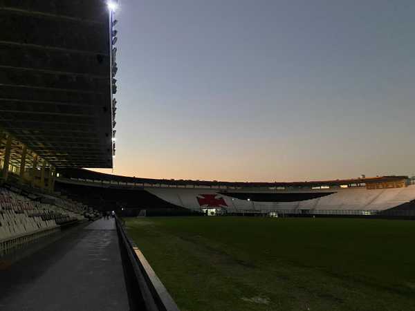 Vasco x Cruzeiro: transmissão ao vivo, horário e escalações no futebol.