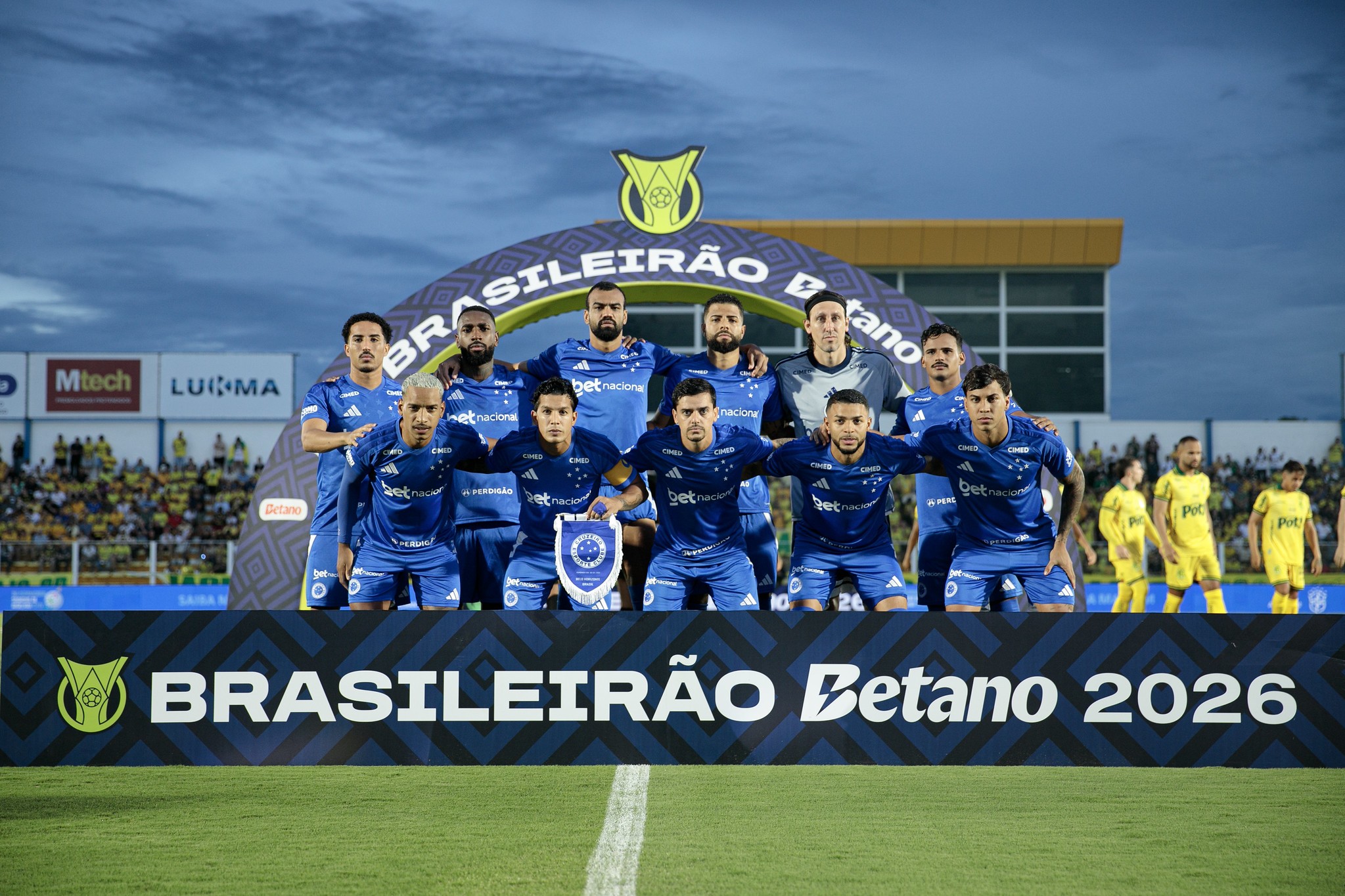 Cruzeiro Finaliza Reforços: Análise do Elenco e Necessidades para a Temporada