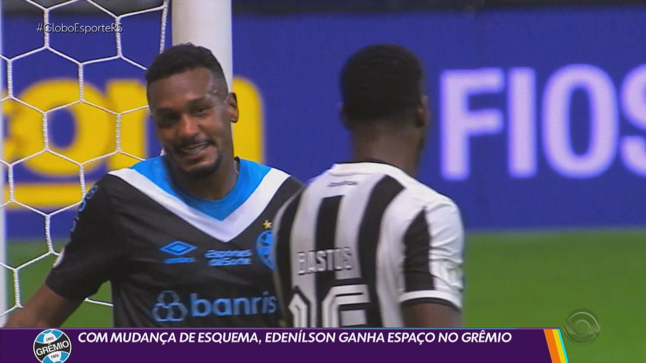 Grêmio muda esquema tático e Edenílson ganha espaço no Grêmio