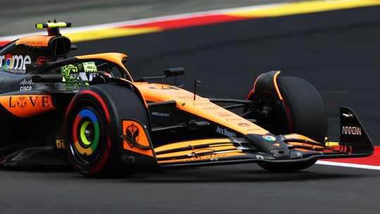 GP da Bélgica: Norris lidera dobradinha da McLarenbetsul saque pix2º treino - Foto: (Dean Mouhtaropoulos/Getty Images)
