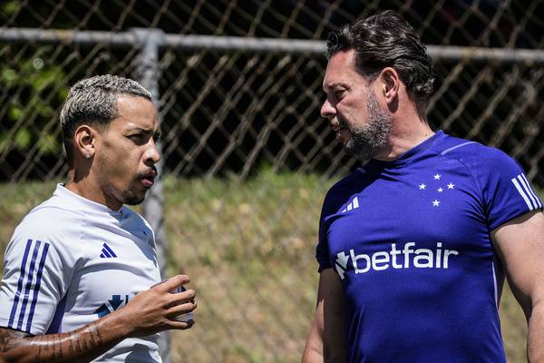 No Cruzeiro, Matheus Pereira vive expectativa de retorno e ganha elogios de Zé Ricardo: Alto nível