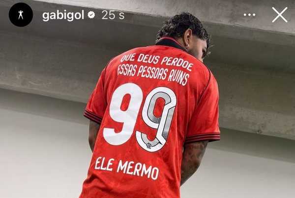 Gabigol homenageia Adriano em despedida do Flamengo com frase marcante.