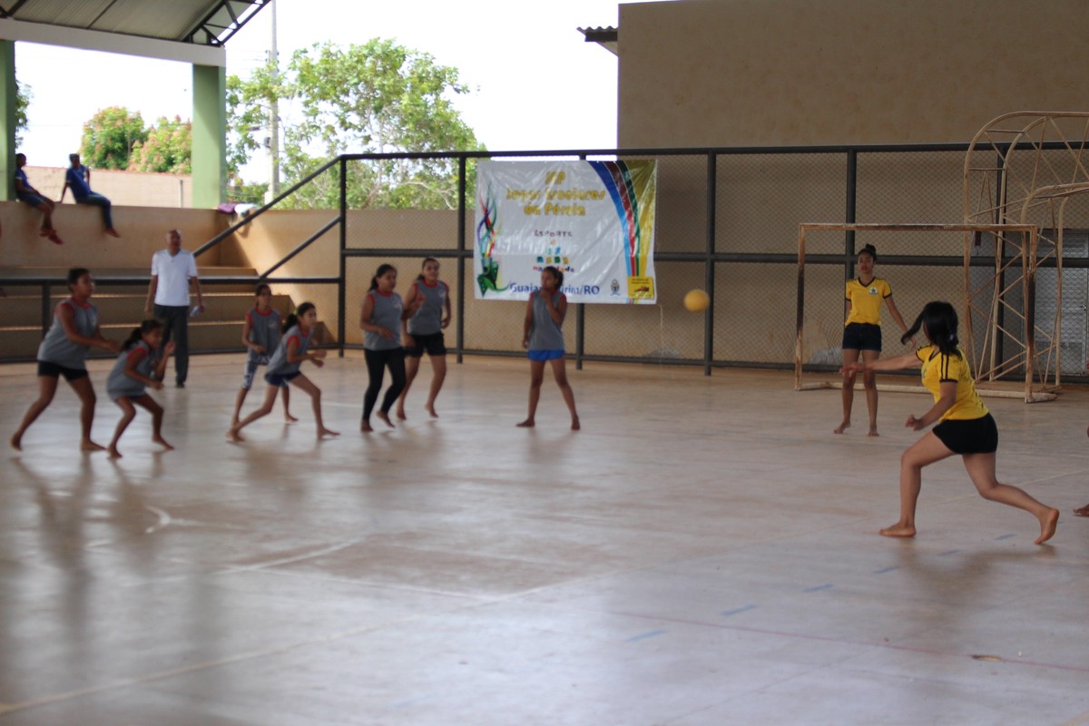 Escolas de Teresina realizam Festival de jogos de Queimada