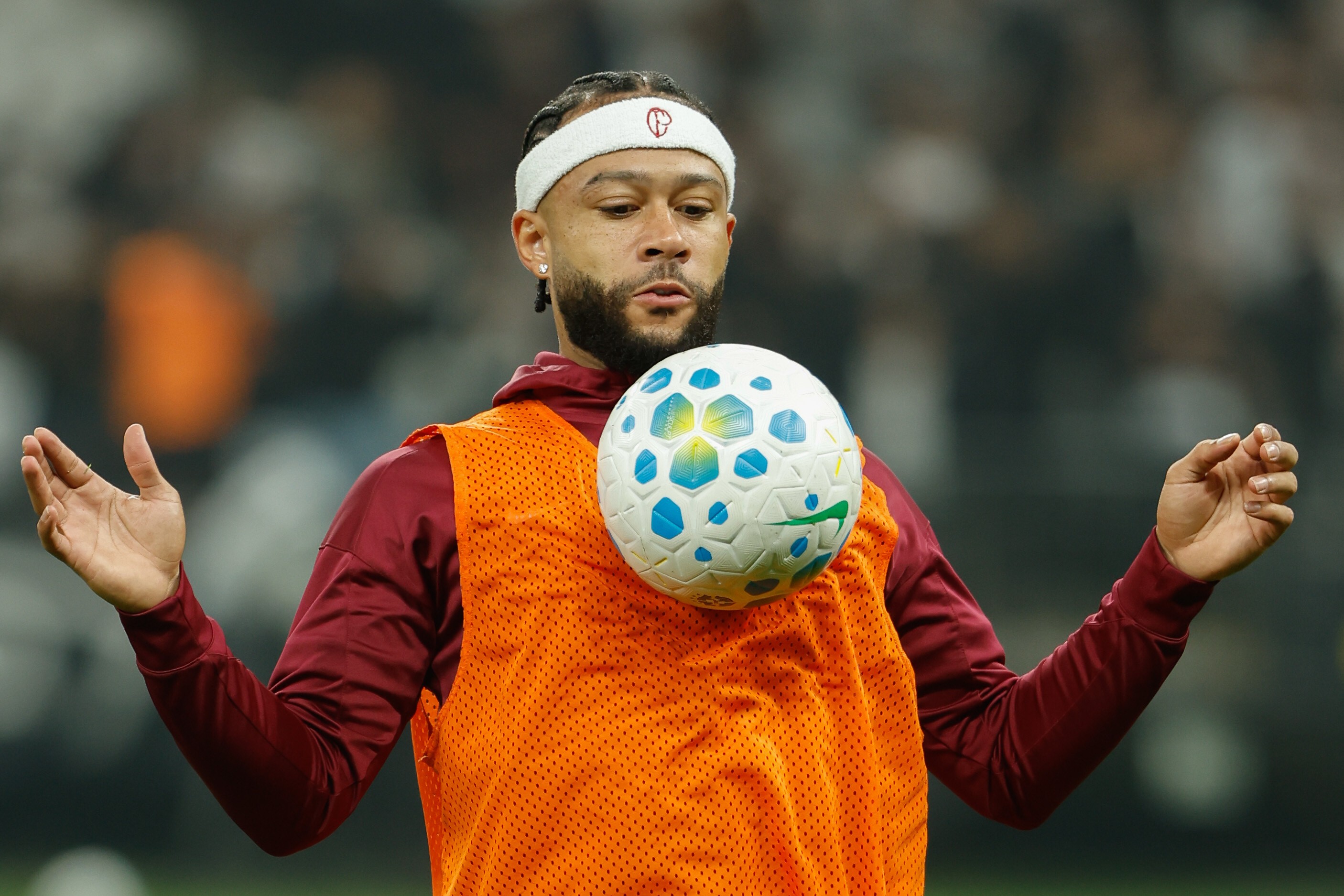 Memphis Depay na Copa: Corinthians receberá valor diário da Fifa | Ge