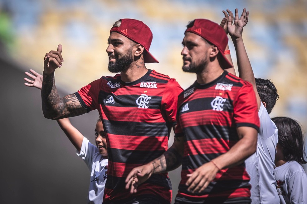 Gabigol e Arrascaeta apresentados pelo Flamengo em 2019 — Foto: Pedro Martins/Foto FC