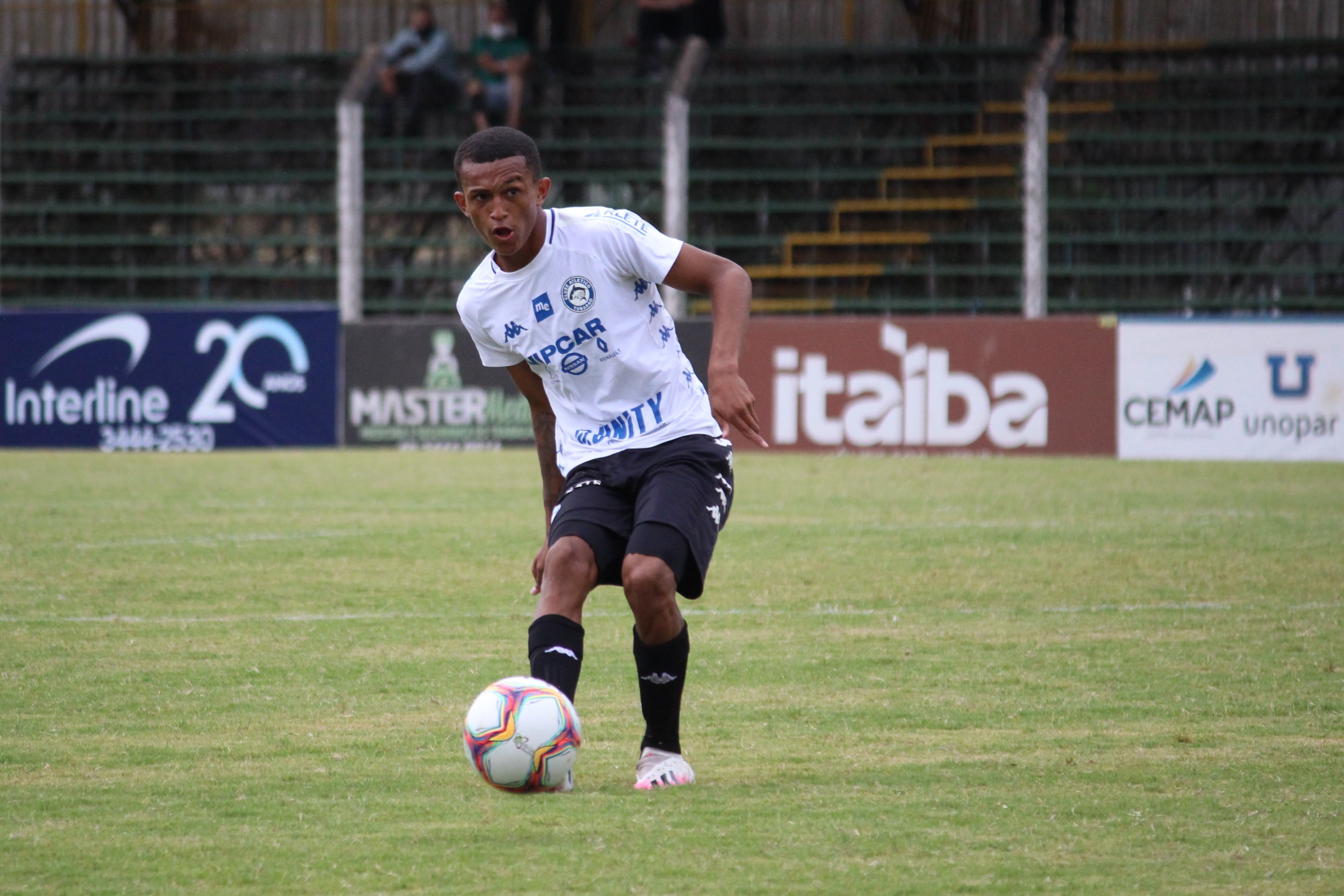 De reprovado na base à Copa do Mundo: como foi o início de Wesley em SC
