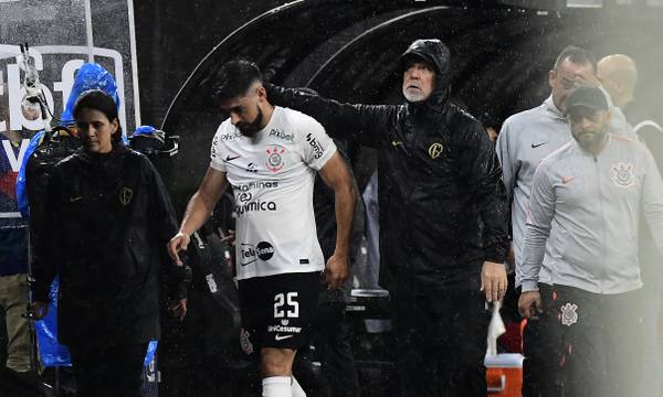 Lesão e suspensão: Corinthians tem problemas na defesa antes de data Fifa