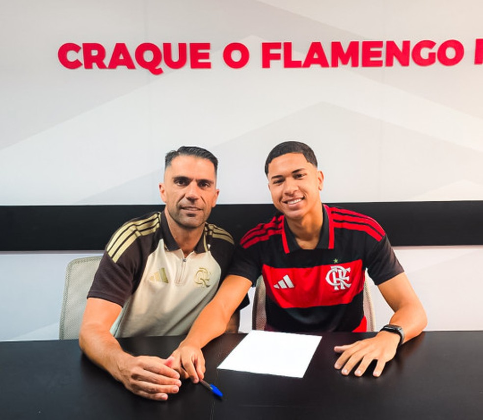 Reforço pro futuro: Flamengo anuncia a contratação de joia brasileira