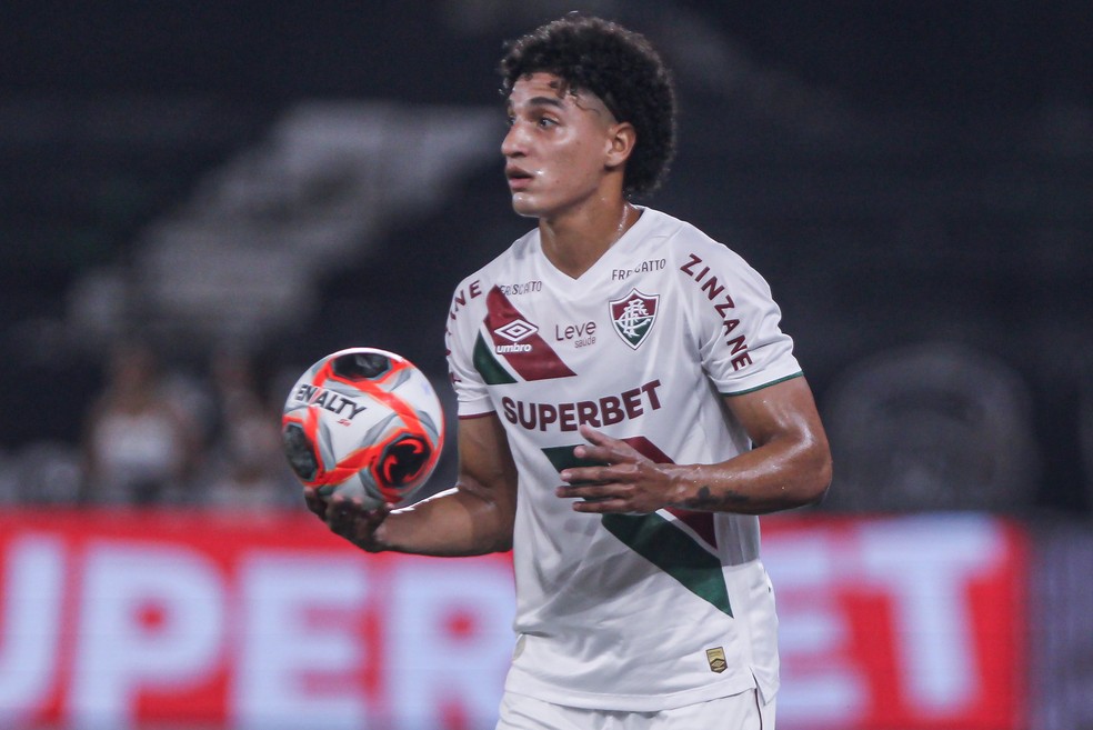 America do México Avança em Negociação por Fuentes do Fluminense