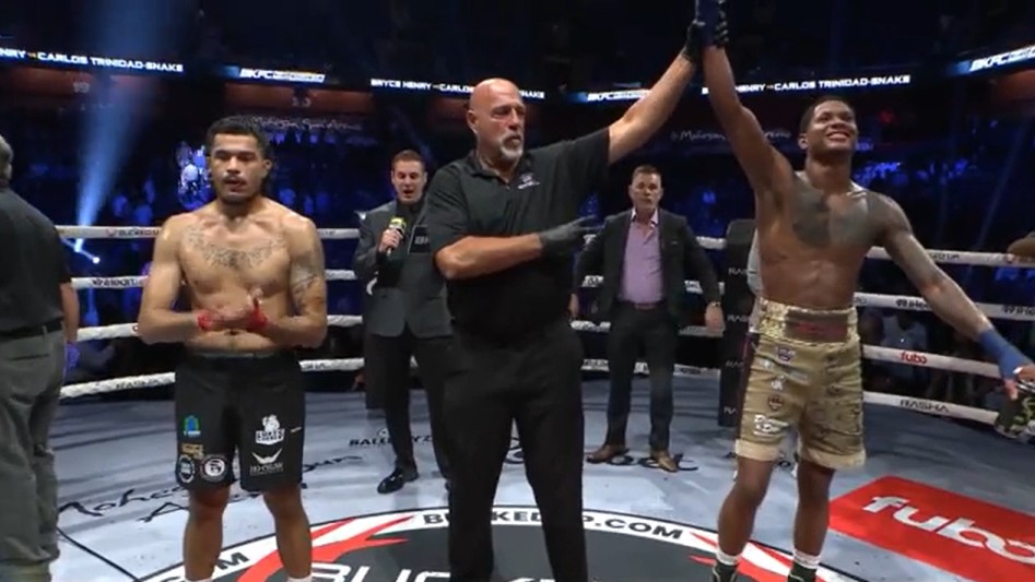 Bare Knuckle: Bryce Henry nocauteia e chega a oito vitórias na organização de boxe sem luvas