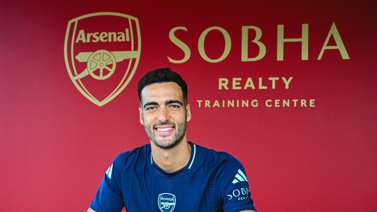 Arsenal contrata campeão da Eurocopa no fim da janela de transferências